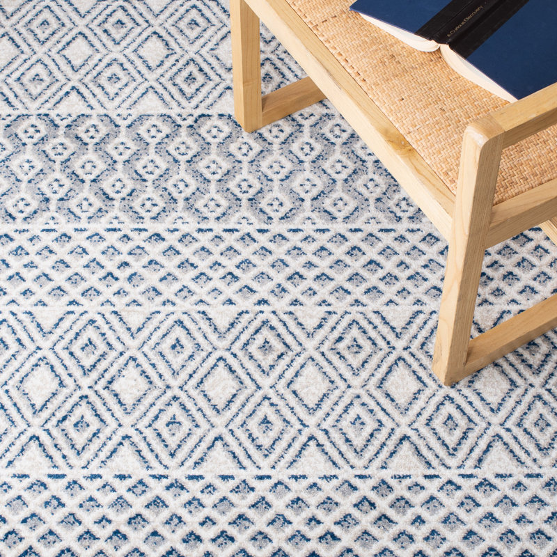 Belmont Performance Southwestern Rug, Round 6'7"