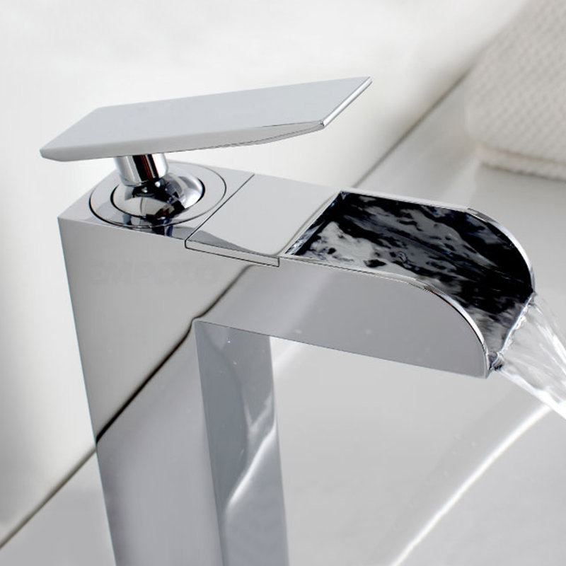 Robinet pour salle de bain à poignée simple à fixation sur comptoir à fixation sur comptoir, vasque moderne à fixation au comptoir, Chrome 
