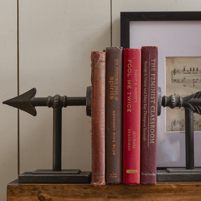 Brown Cast Metal Arrow Bookends Set