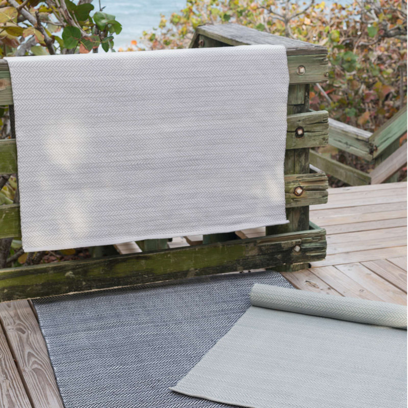 Herringbone Pearl Handwoven Indoor/Outdoor Rug, Runner 2'6" x 12', Pearl Gray/White