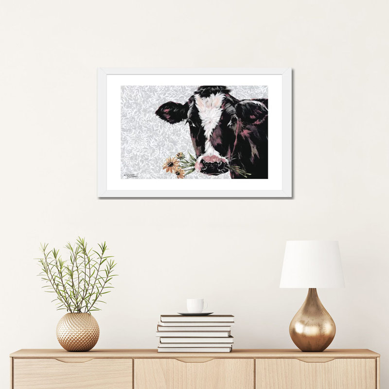 « Susie » par Michele Norman, impression, H 16 po x l 24 po x P 1 po, Papier encadré blanc, Blanc