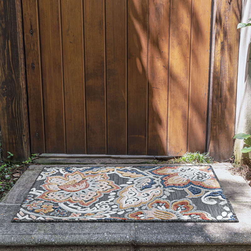 Tapis floral transitionnel Lilia, noir, Rectangle 1 pi 11 po x 3 pi
