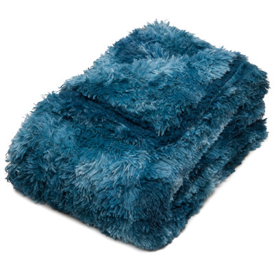 Couverture en fausse fourrure 