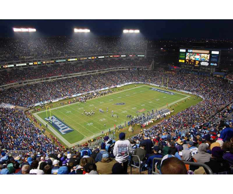 Nickel Stadium, H 27 po x l 40 po