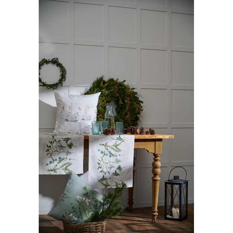 Chalet Style Square Scatter Cushion with filling, 45 x 45cm, Green