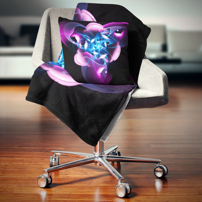 Coussin de conception à fleur fractale Abstract, 16 po x 1 po, Coussin décoratif, Bleu / Mauve