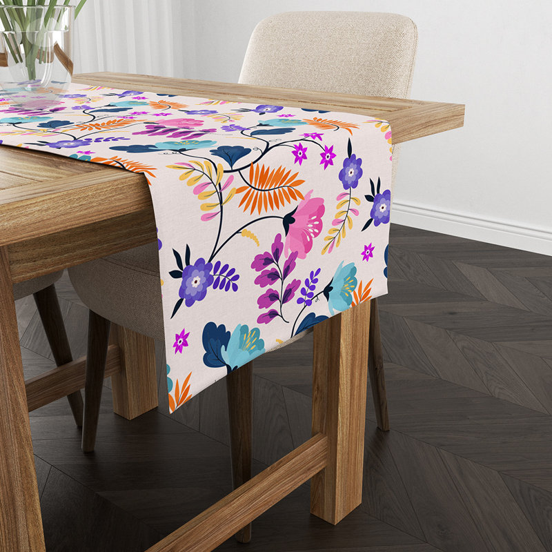 Boydton Floral Table Runner