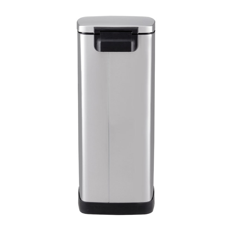 Stainless Steel 30 Litre Step-On Tresh Can
