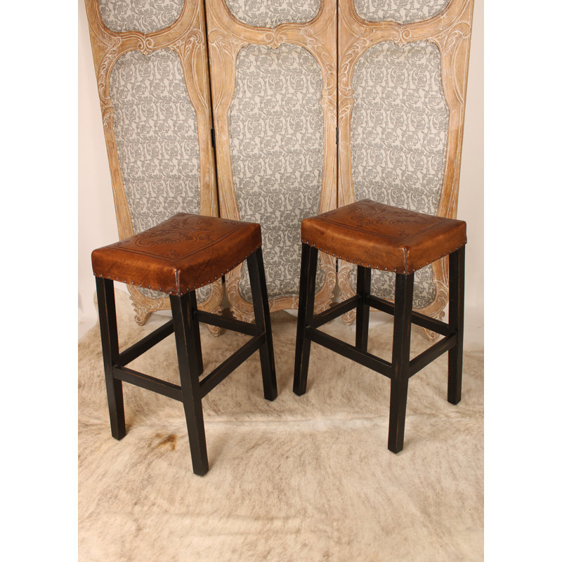 Martena Bar & Counter Stool, Bar Stool (30" Seat Height)