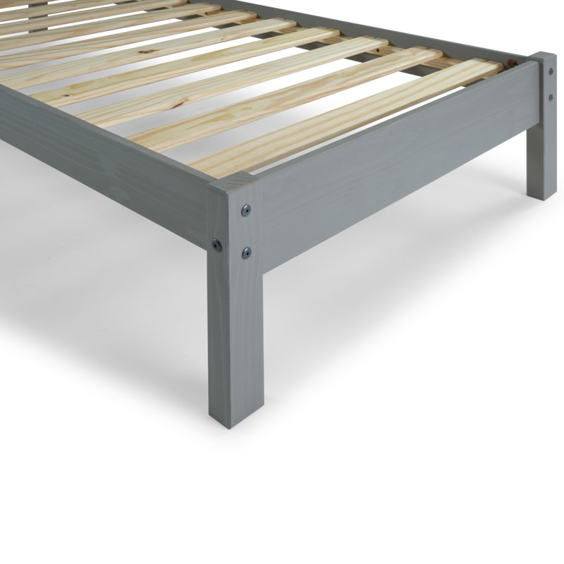 Lit plateforme en bois massif Wiete, Gris Corona, Simple