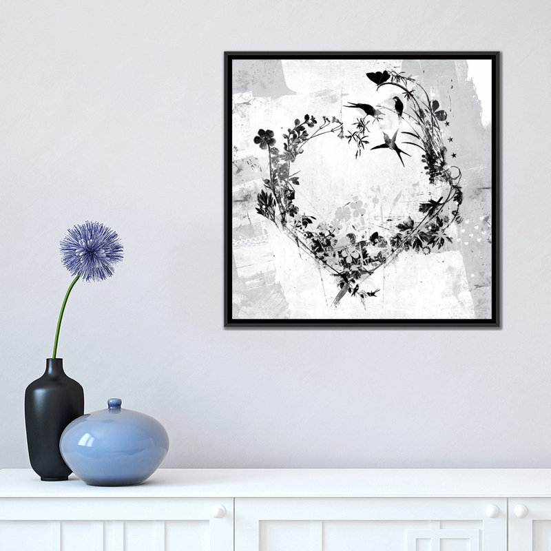«Floral Heart», impression sur toile, H 18 po x l 18 po x P 1,5 po, Toile avec cadre noir, Pas de tapis