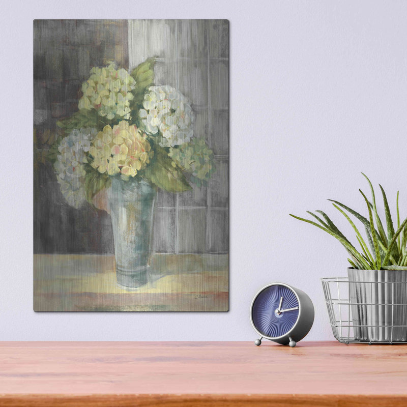 «Yellow Hydrangea Gray» par Carol Rowan, H 16 po x l 12 po