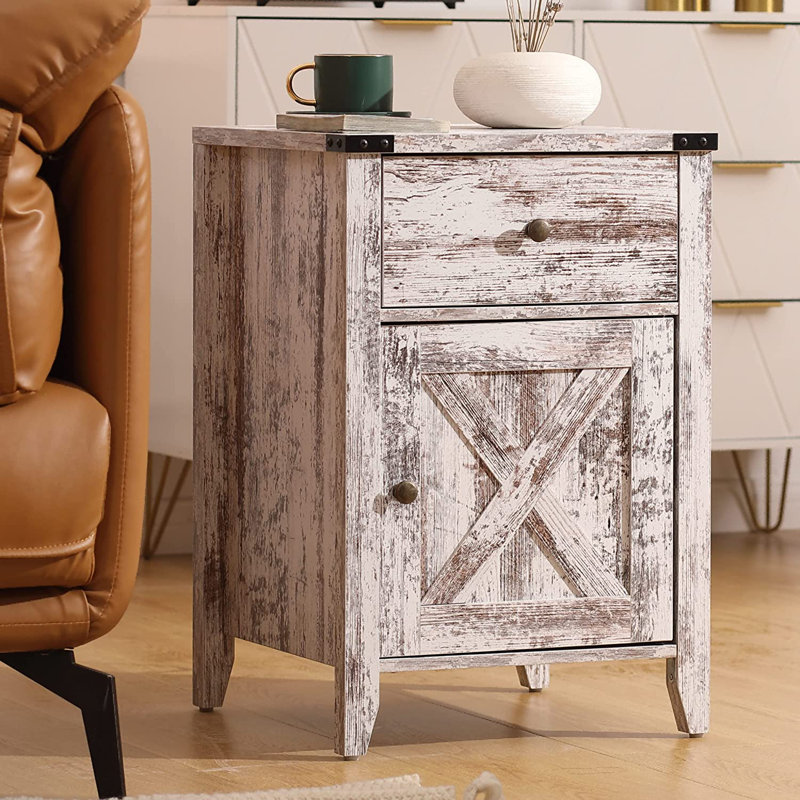 Kunkle Farmhouse Manufactured Wood Nightstand, Set of 2, Beige