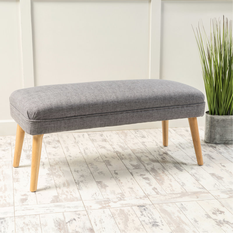 Textile gris avec pieds en bois