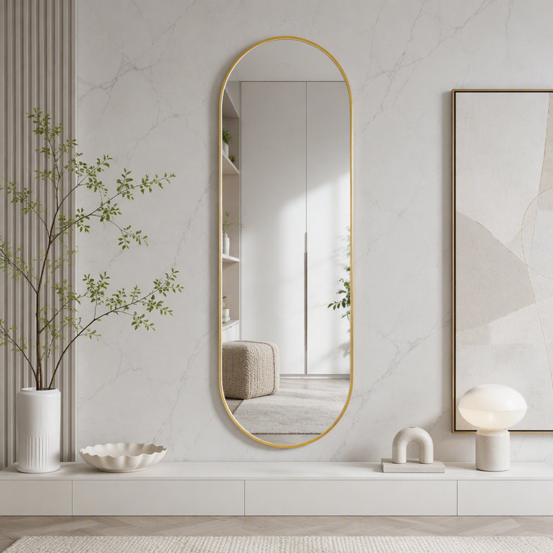 Miroir ovale 63 po x 20 po, Doré