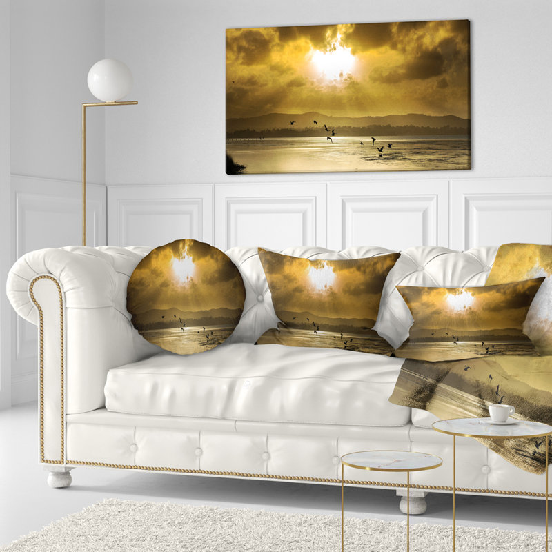 Coussin de mer scintillant soleil entre les gros nuages, 12 po x 20 po, Coussin lombaire