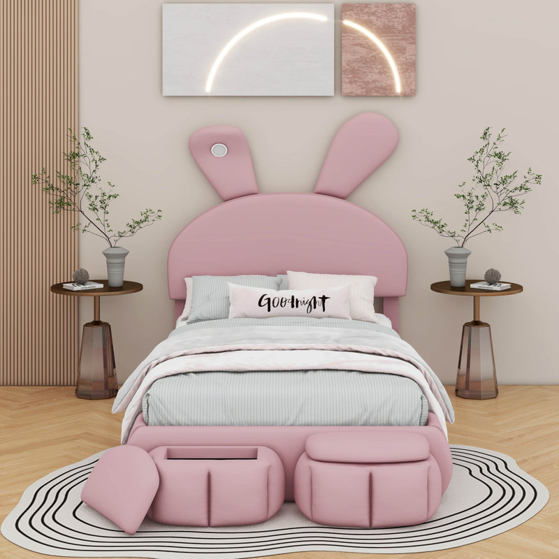 Lit plateforme tapissier avec oreilles dessinées et tête de lit légère, Rose