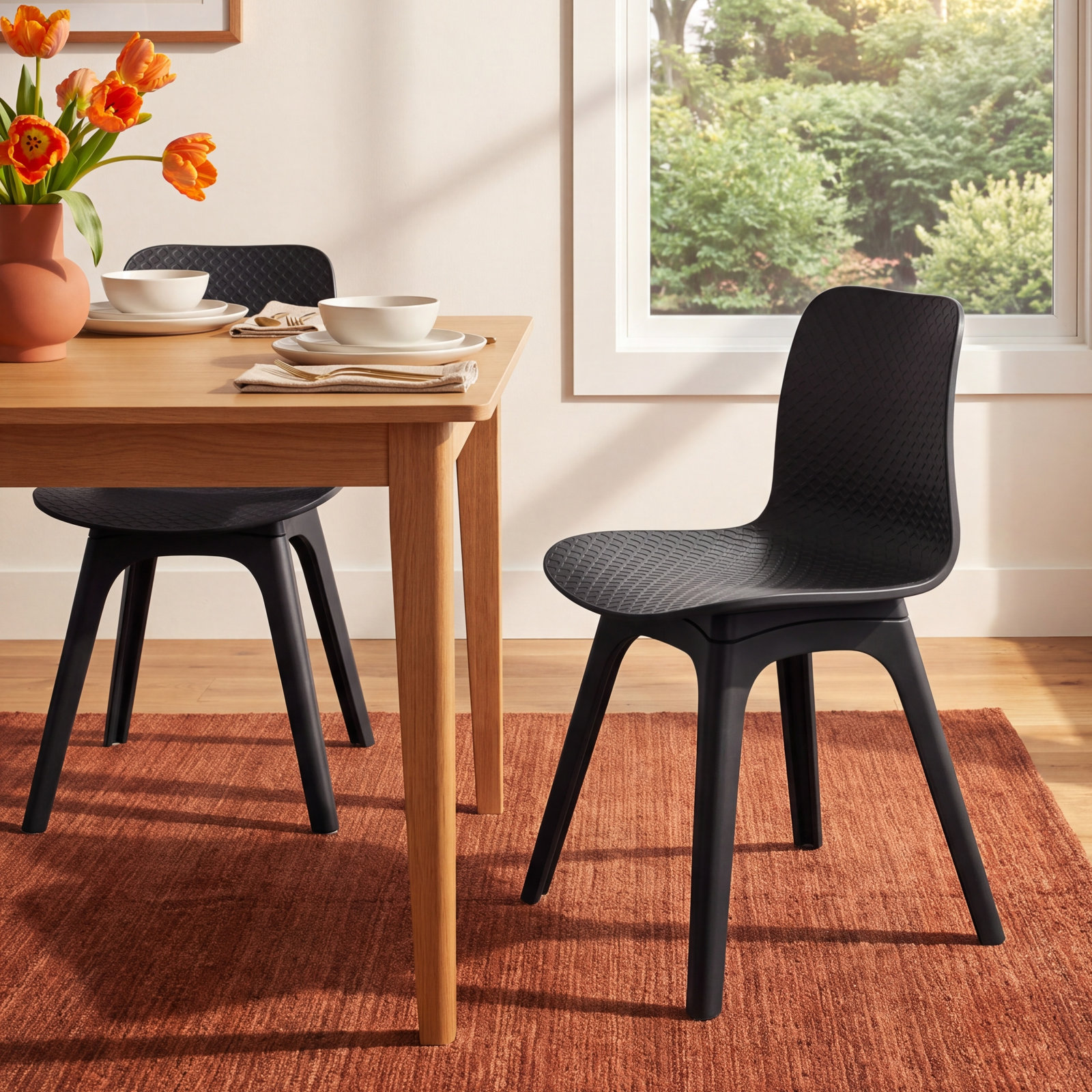 Brin Dining Chair, Black