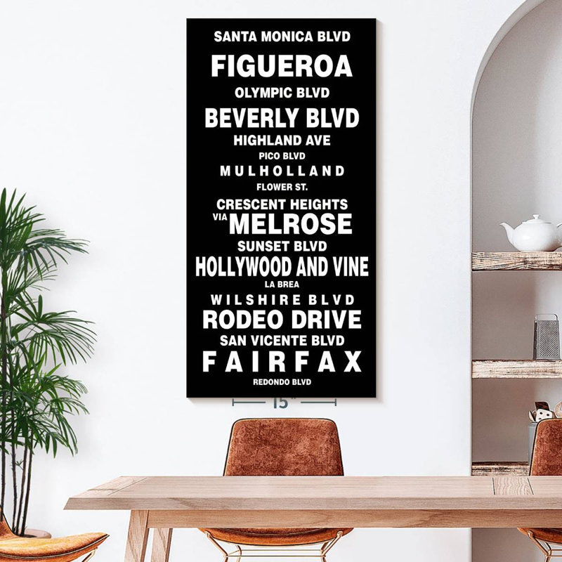 «Travel And Adventure Quotes Los Angeles Bus Roll On», reproduction sur toile, H 54 po x l 27 po x P 1,25 po