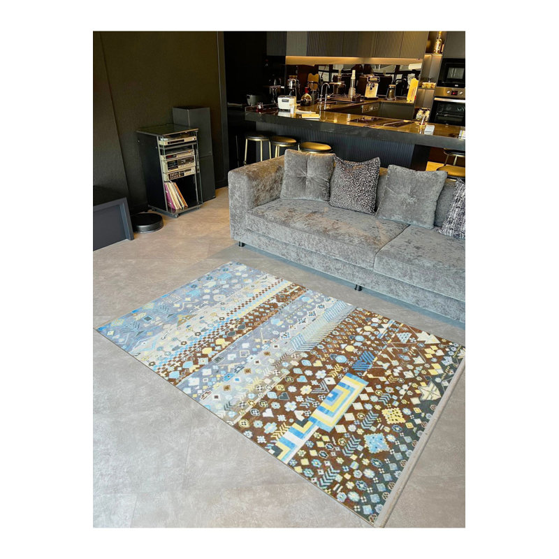 Tapis bleu lavable à la machine à motif décoratif traditionnel de la collection Barcelona, Rectangle 3 pi 11 po x 5 pi 11 po