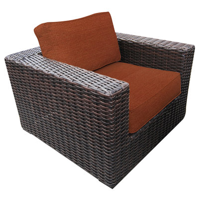 Chaise de patio avec coussins Sireci