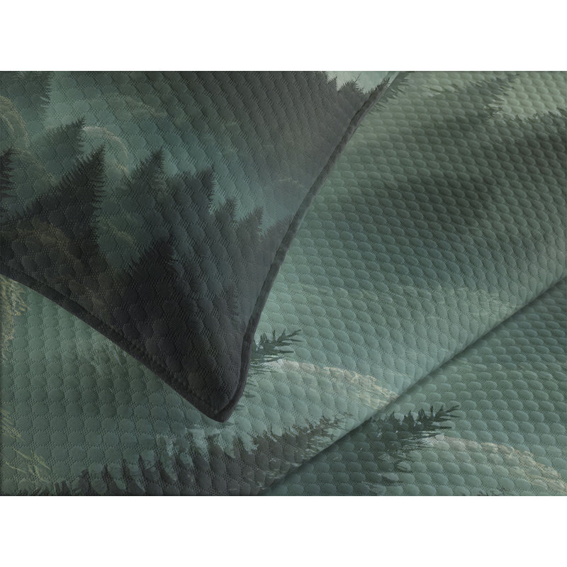 Queen White Quilted Bedspread Set with Forest Design