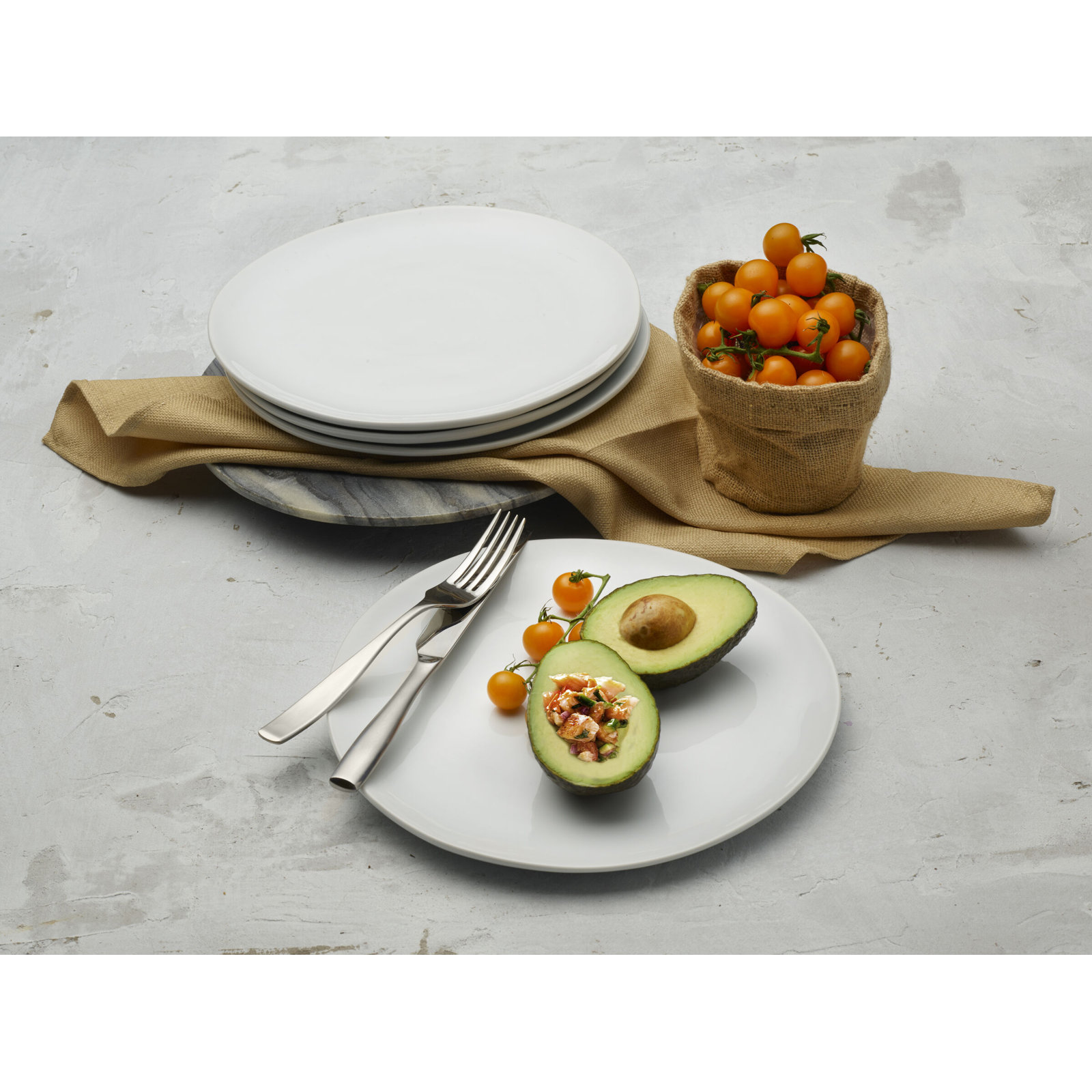 Everyday White 11" Dinner Plate