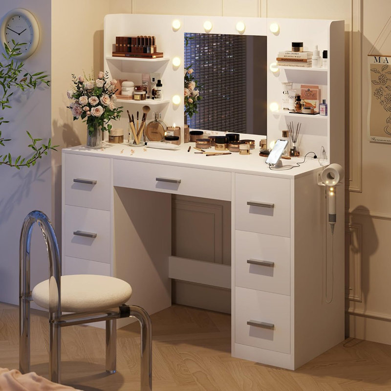 Bureau de coiffeuse avec miroir, prise de courant et 10 lumières, table de maquillage avec 7 tiroirs, 3 modes de couleurs disponibles pour la chambre à coucher, blanc