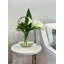 Fleur de lys Calla et fausse eau florale