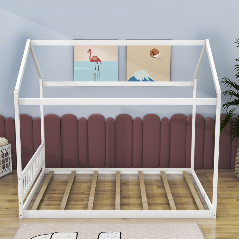 Grand lit plateforme en bois avec tête de lit Aamaya, Blanc