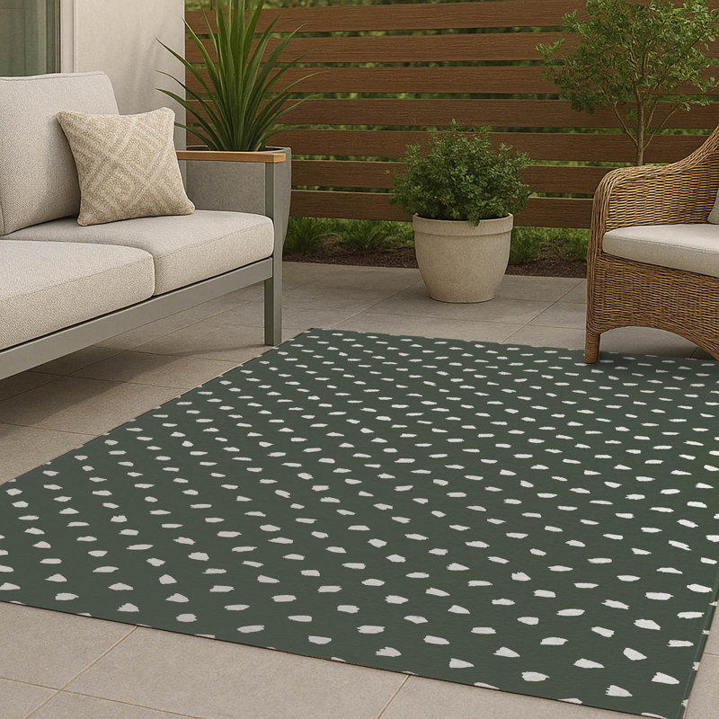 Splat Point Non-Slip Outdoor Rug, Rectangle 8' x 10'
