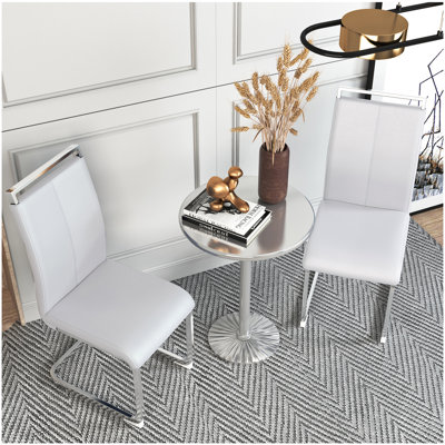 Chaise d'appoint blanche Cenka