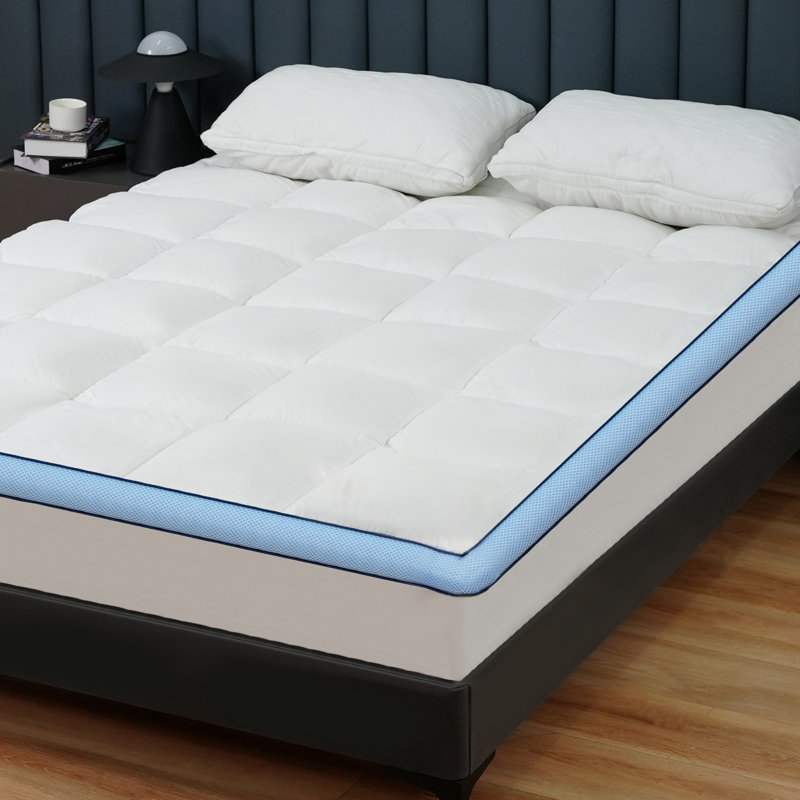 Lilwenn 2" Down Alternative Skin Friendly Luxury Hotel Mattress Topper, King