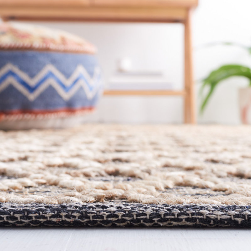 Americus Natural Fiber 382 Area Rug In Natural / Black, Rectangle 3' x 5'