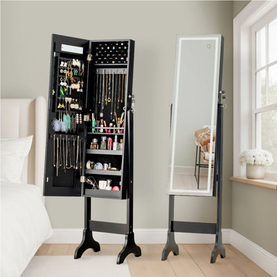 Armoire à bijoux