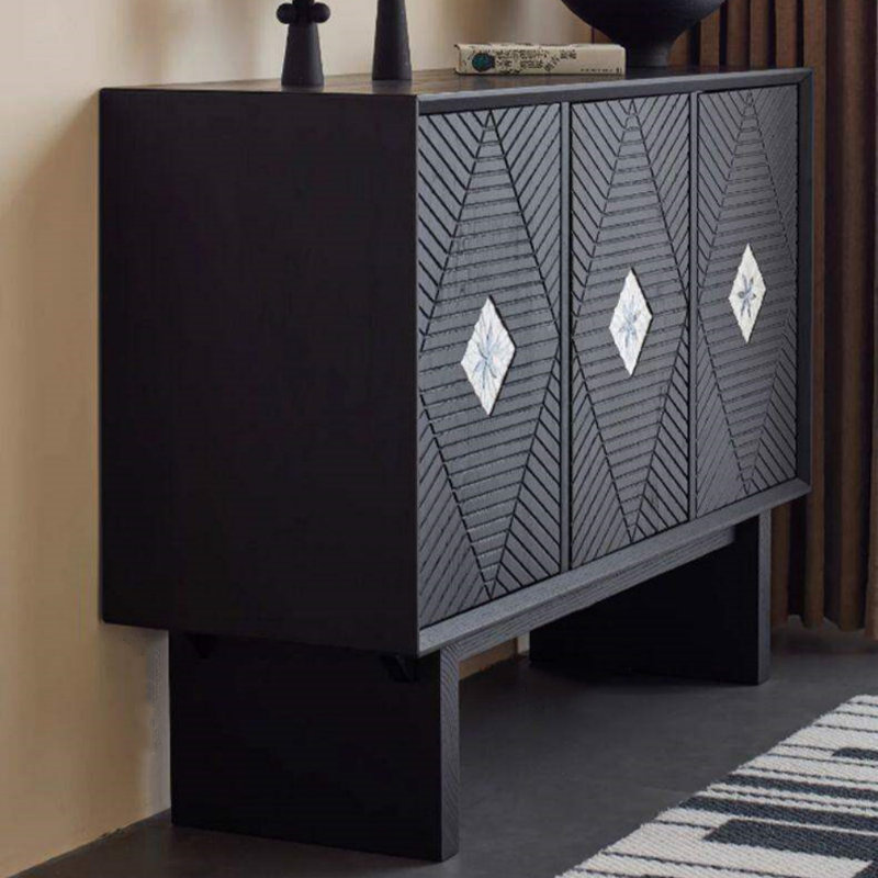 Buffet noir de petite taille