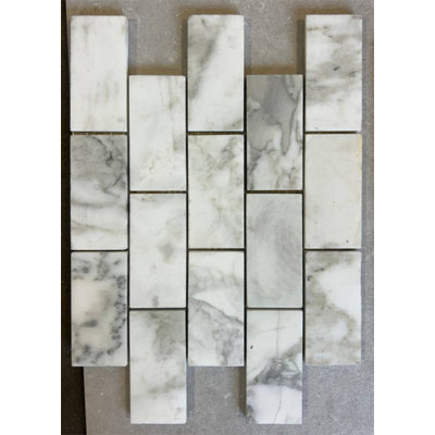 Carrelage mosaïque en marbre Calacatta
