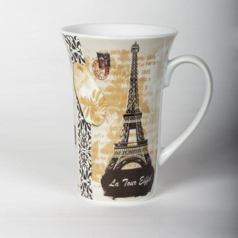 Grande tasse en porcelaine, Paris