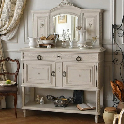 Buffet en bois massif de style européen
