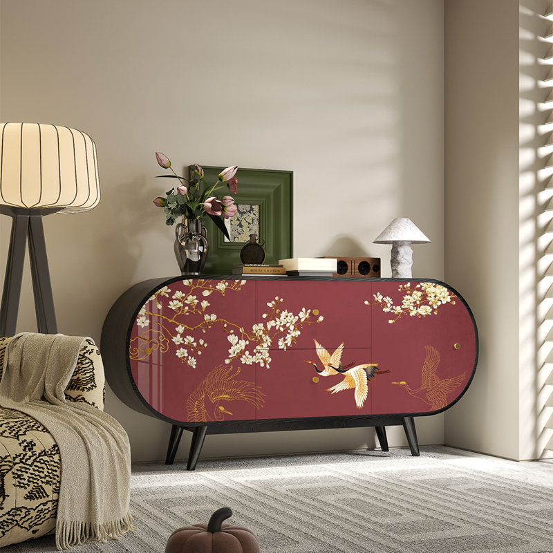 Une armoire d'entrée ovale de style moyen
