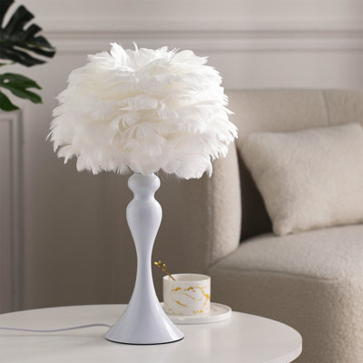 Brisseyda Metal Table Lamp