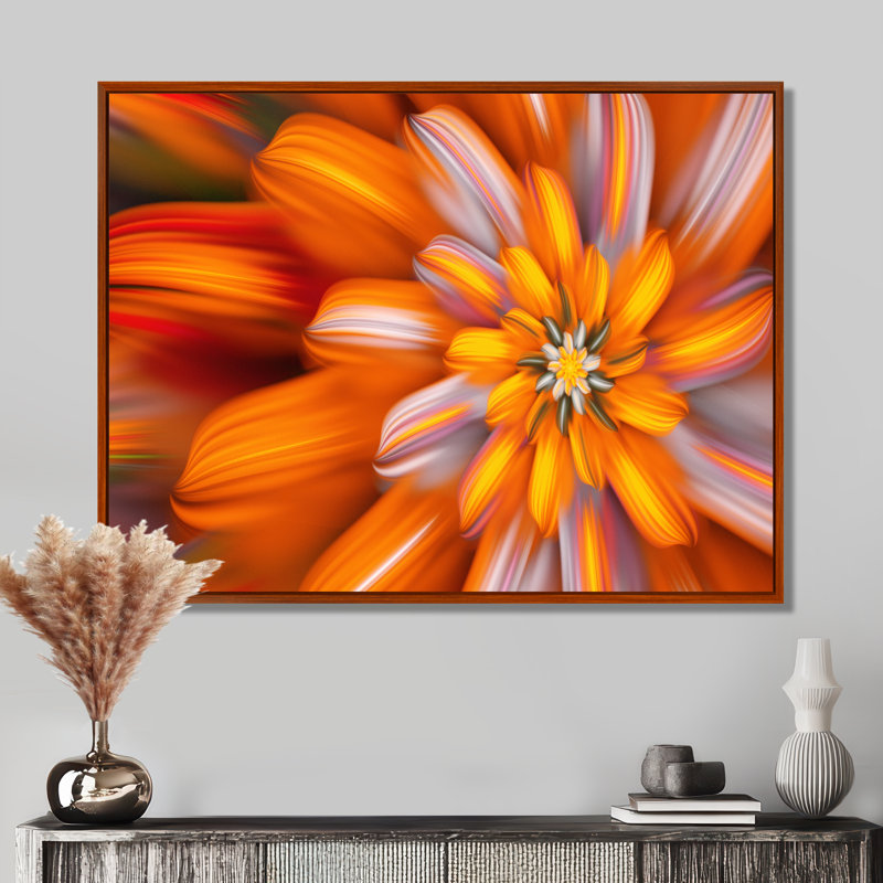 Impression sur toile Massive Orange Fractal, H 30 po x l 40 po, Cadre flottant brun