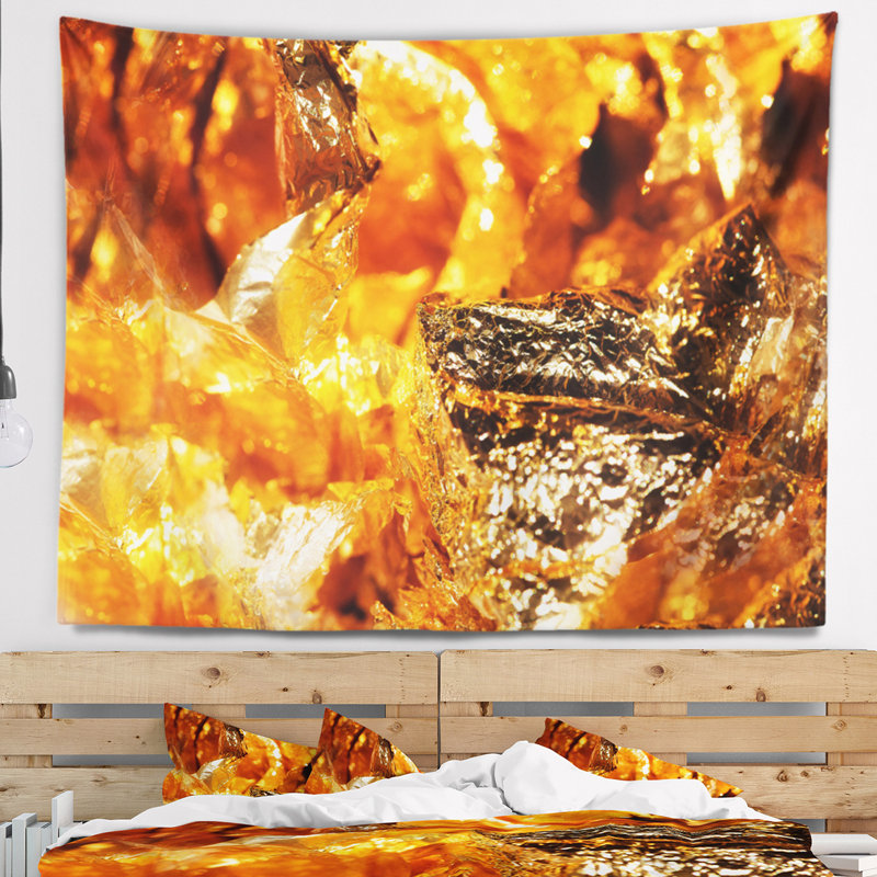 Tapisserie brillante en feuille d'or orange, H 78 po x l 92 po