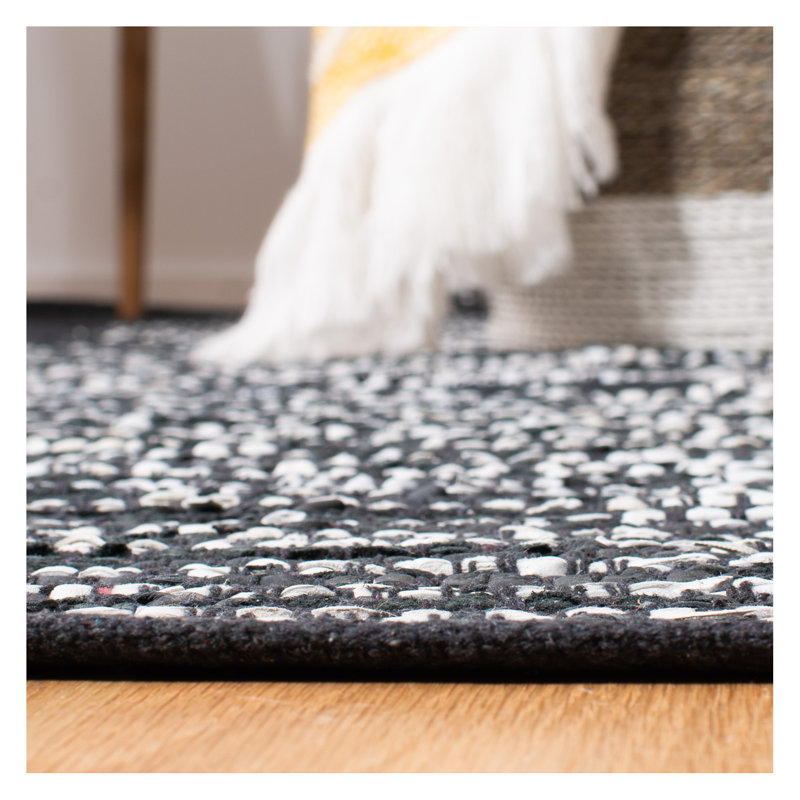 Exley Vintage Leather Hand Woven Leather/Cotton Geometric Rug in Light Gray/Black, Rectangle 3' x 5'