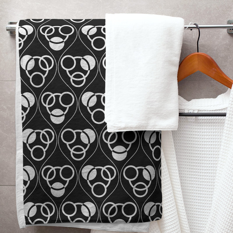 Jordao Bath Towel, Black/White