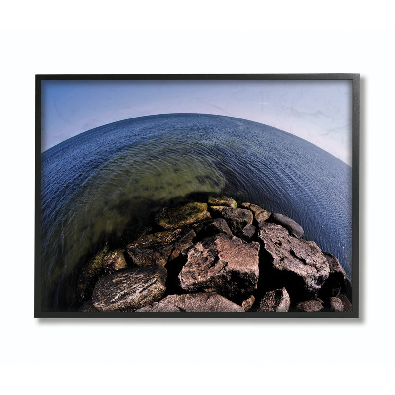 «Fisheye Ocean Sea Landscape», impression, Giclée encadrée noir minuit, H 24 po x l 30 po x P 1,5 po