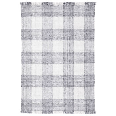 Layla Area Rug