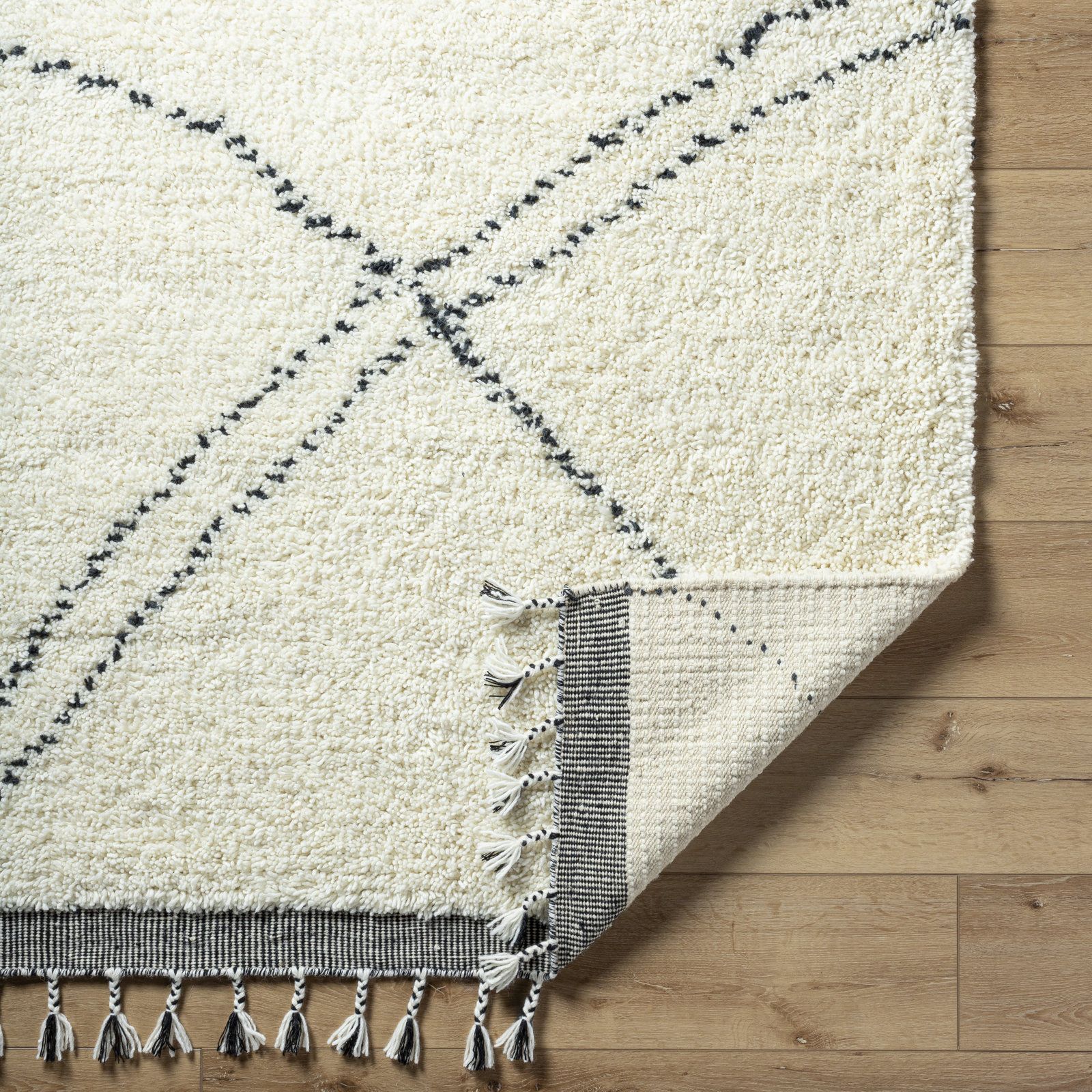 Meti Handmade Wool White Rug, Rectangle 2' x 3'