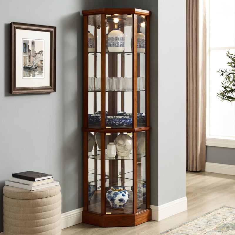 Vitrine à finition noyer avec tablettes réglables et miroir à 6 tablettes