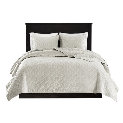 Full/queen Velvet Quilt 3 Piece - Elegant Geometric Quilting For A Relaxing And Comfortable Bedroom Cotton Filled Easy To Wash Pieces Soft Good Night's Sleep Relaxation Machine Washable
